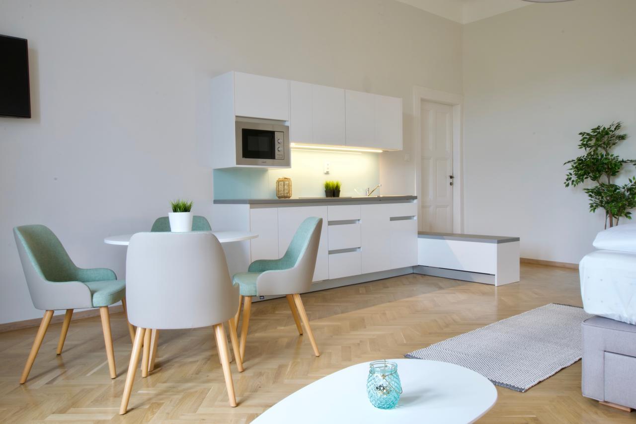 Europest Luxury Suites بودابست المظهر الخارجي الصورة