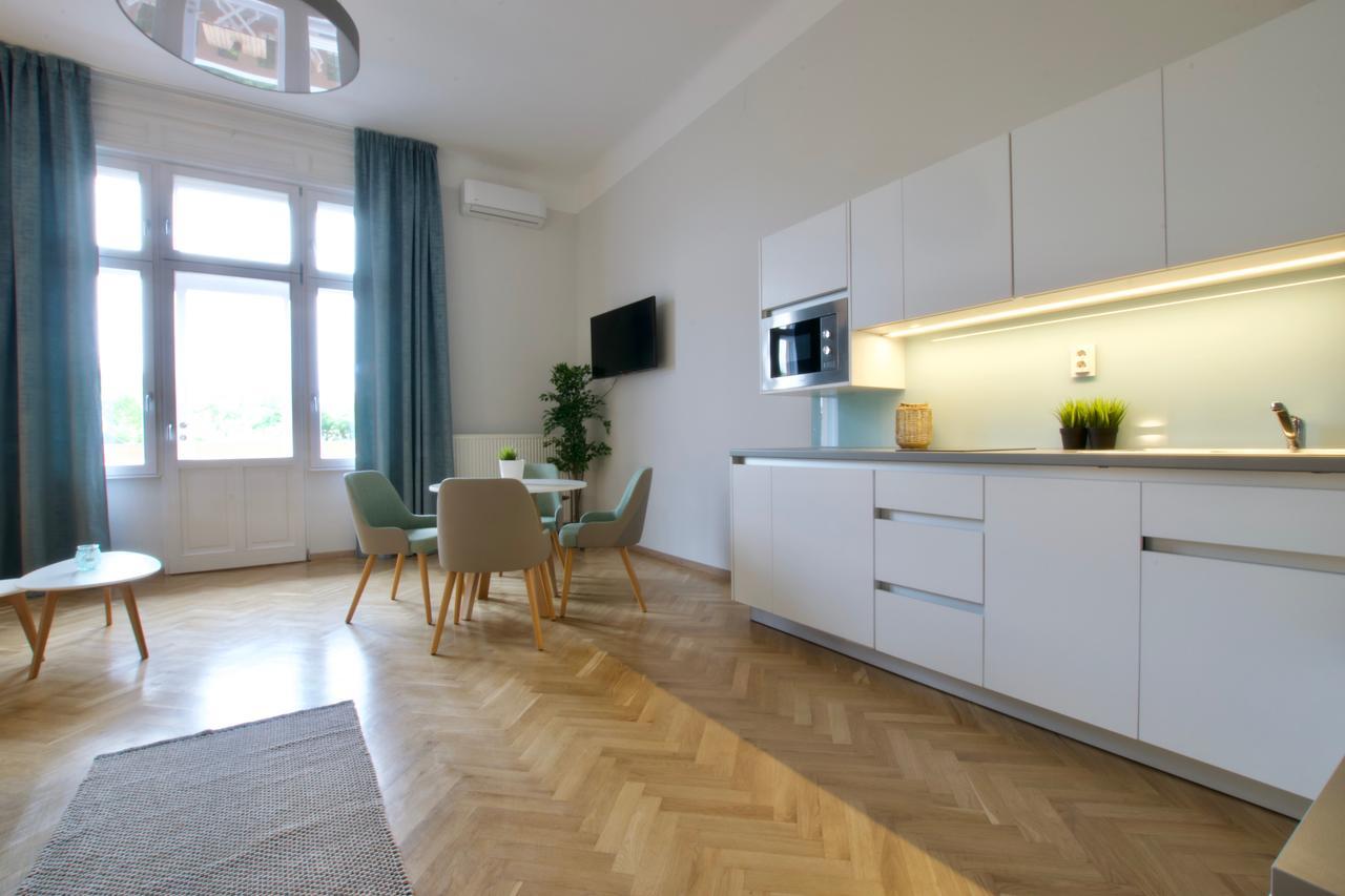 Europest Luxury Suites بودابست المظهر الخارجي الصورة