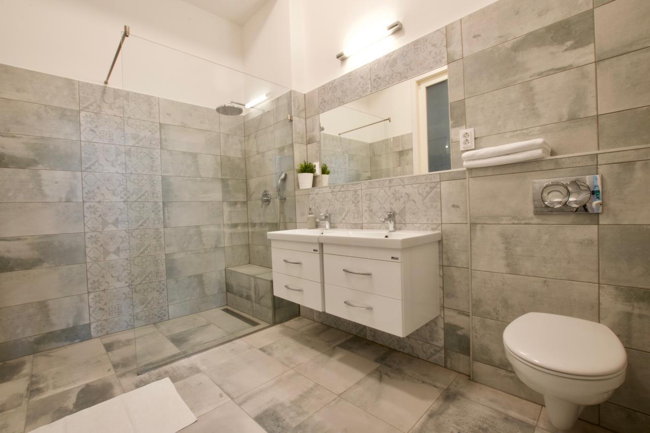 Europest Luxury Suites بودابست المظهر الخارجي الصورة